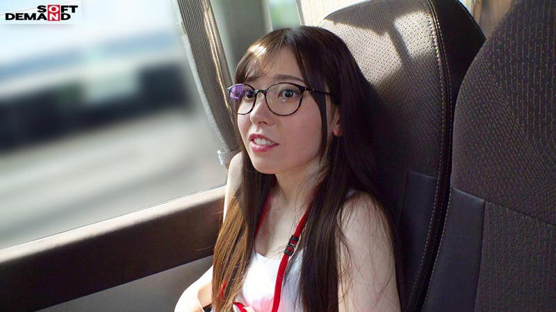 5名のユーザー様に囲まれながら女の子の日 野球拳 SOD女子社員 ハダカになるより恥ずかしい脱ぎキャンBOX野球拳 プロモーション部 新卒1年目 近江可燐 - サンプル画像 - 4