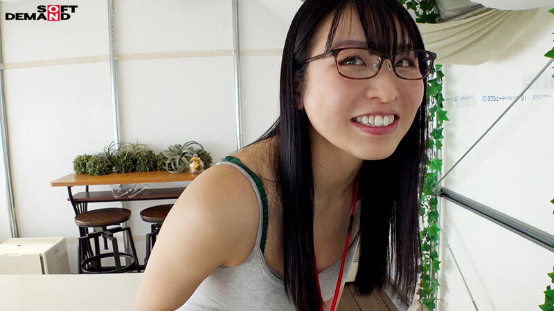 新婚旅行から帰ってきた新妻と、潮吹き3P SEX。SOD女子社員 ハダカになるより恥ずかしい脱ぎキャンBOX野球拳 メディア事業部 中途1年目 遠藤未晴 - サンプル画像 - 10