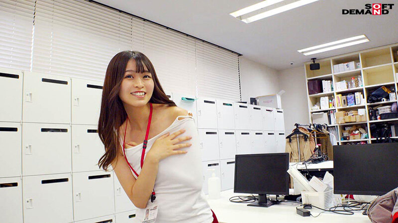 ジャンケン無双 脱いだら最弱！？ ハダカになるより恥ずかしい！脱ぎキャンBOX野球拳 営業部 中途2年目 松田捺羽 - サンプル画像 - 4