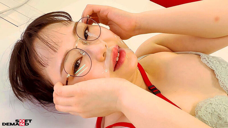 うどん好きプロモーション部 新卒1年目 米本亜希 つぶらなおっぱいコピー ハダカになるより恥ずかしい！脱ぎキャンBOX野球拳 - サンプル画像 - 11