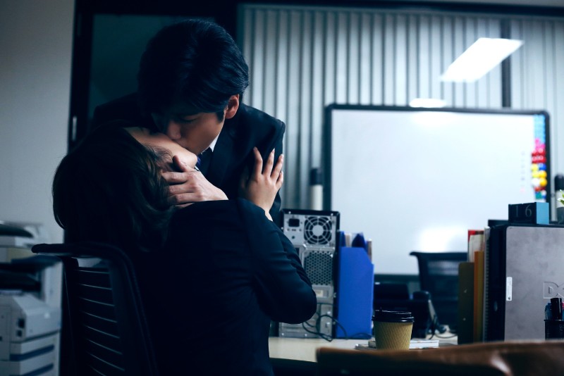 逆らえない愛に堕ちて - サンプル画像 - 16