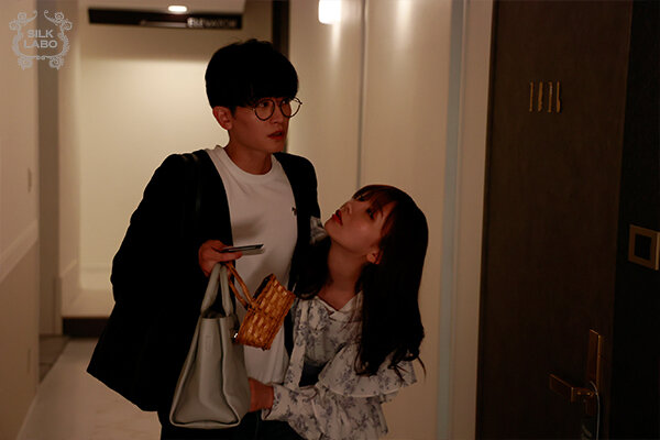 エスカレートラバーズ IN THE HOTEL 3 - サンプル画像 - 16