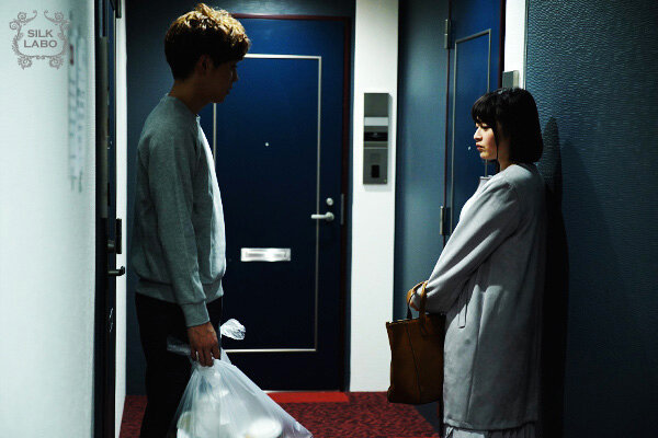 出会いは半径3メートル - サンプル画像 - 3