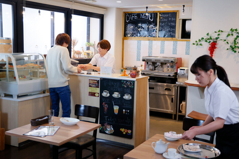 クロージングの後は― - サンプル画像 - 1