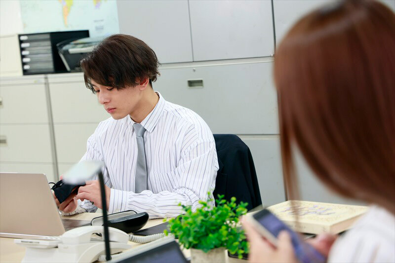 本音は裏アカで―。 - サンプル画像 - 2