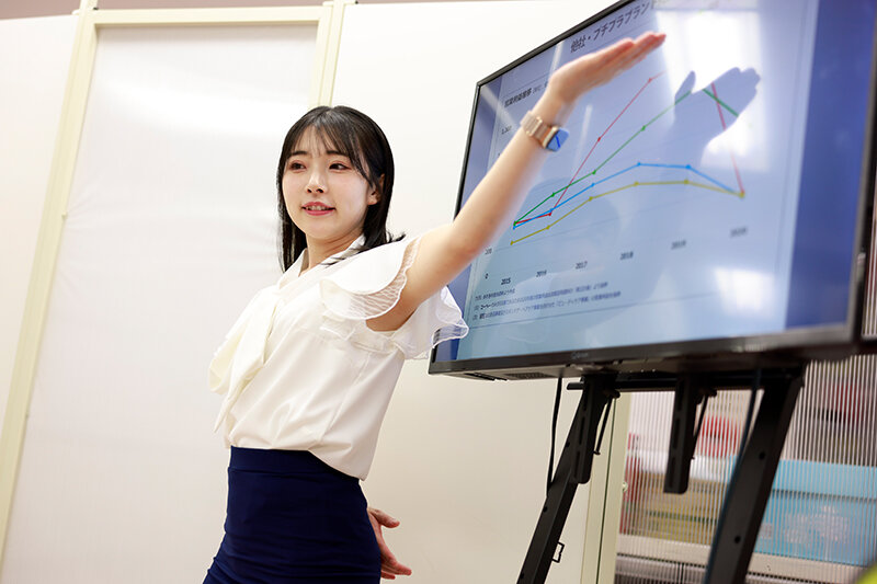シコタホールディングス 株式会社ワキタ 私のワキ好きですか？ 同僚のワキがエロすぎる案件 - サンプル画像 - 1