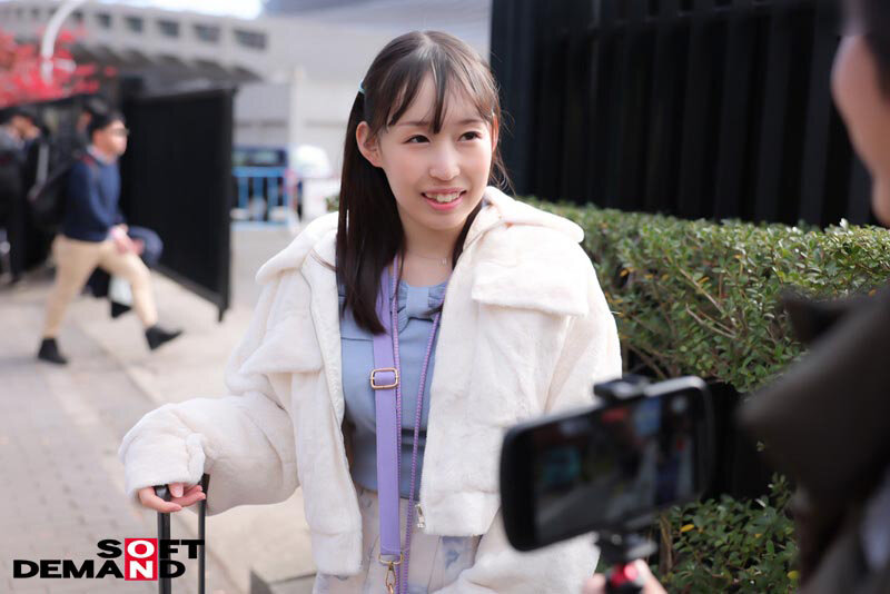 推し活のために上京してきた金欠ドルオタ巨乳女子！宿貸しナンパ師の自宅に招かれ、巨根メンズグループの連続ピストンで意識ぶっ飛びアへイキ絶頂！ 天川しずく - サンプル画像 - 2
