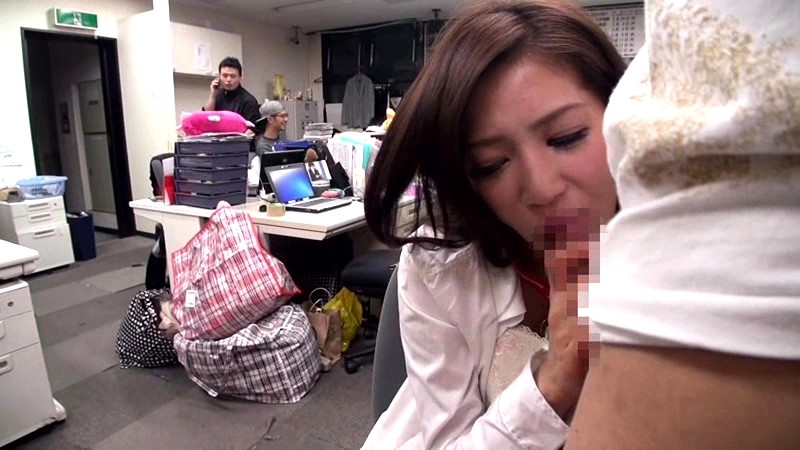 激イキ！×激吹き！×12コスプレ！×6FUCK！4時間SP 麻生希 - サンプル画像 - 10