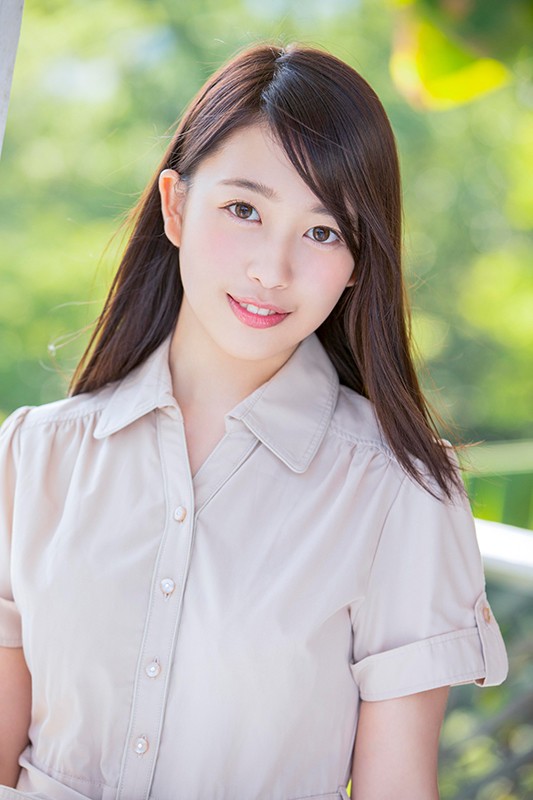 三田杏 AV Debut - サンプル画像 - 2