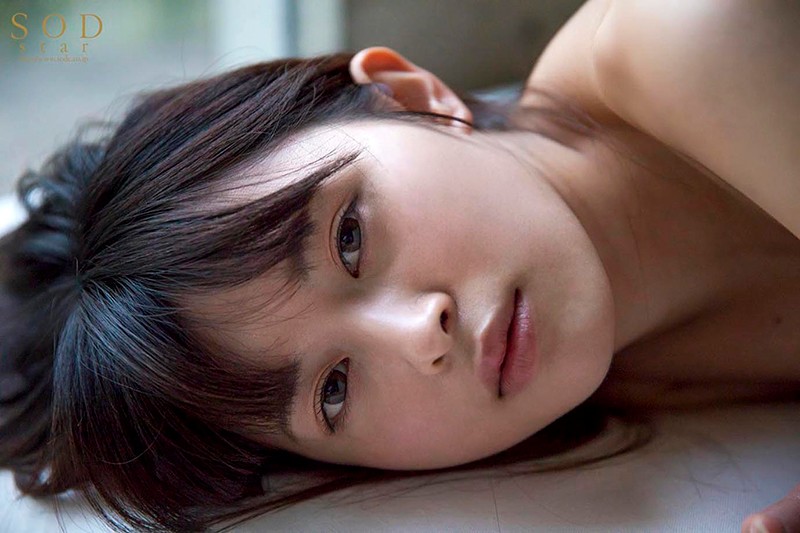 この子、羊（清楚）の皮を被ったオオカミ（スケベ）だった！SODstar 柊木楓 AV DEBUT - サンプル画像 - 7