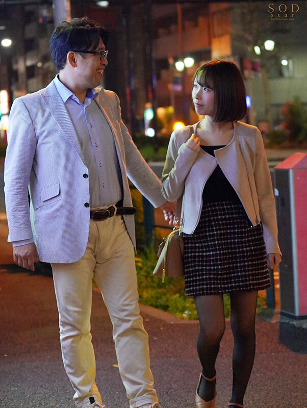 ミスコンの投票欲しさにエリート私立女子大生がプライベートでこっそりおじさん喰いっ！ 真白美生 - サンプル画像 - 16