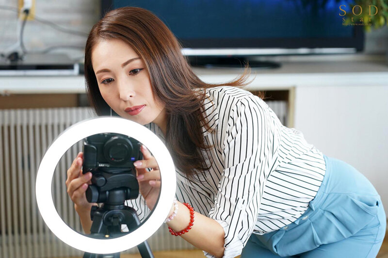 僕は子供部屋おじさんです。母で性欲処理をすませています。東京港区 白金高輪に住むママ 佐田茉莉子 - サンプル画像 - 4