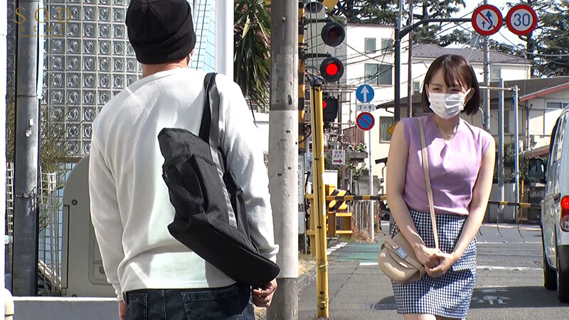 フェス帰りのノリノリ美少女を夜行バスで密着痴● 何時でも股を広げる都合のいい女に仕立て上げた 西元めいさ - サンプル画像 - 14