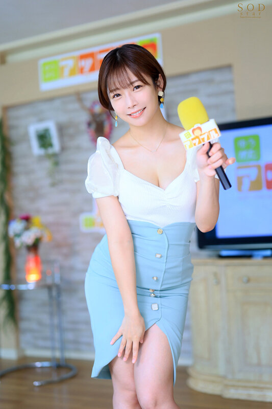 地方で大人気！！夕方の情報番組でMCの女子アナウンサーは、生放送中もSEXの事しか考えていない【隠れヤリマン】です。 紗倉まな - サンプル画像 - 20