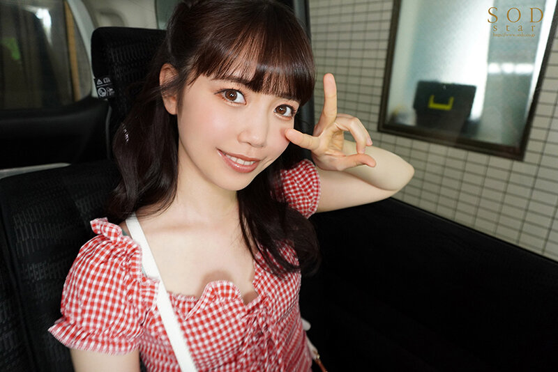 「M男オジサンを24時間ずっといじってあげるね♪」 1日限定レンタルで年下の小悪魔○リ系AV女優を貸し出します！ 工藤ゆら - サンプル画像 - 4