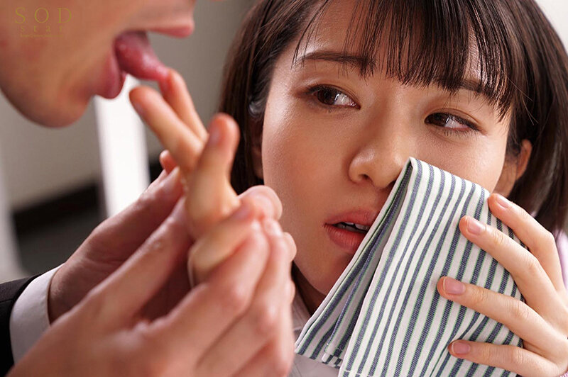 「本当の私は、エッチが大好きな変態です。」取引先のイケイケな男のセクハラがエスカレートして調教NTR 彼氏のいる地味OLが本能解放してイカされまくり絶頂開発！ 浜辺栞帆 - サンプル画像 - 5