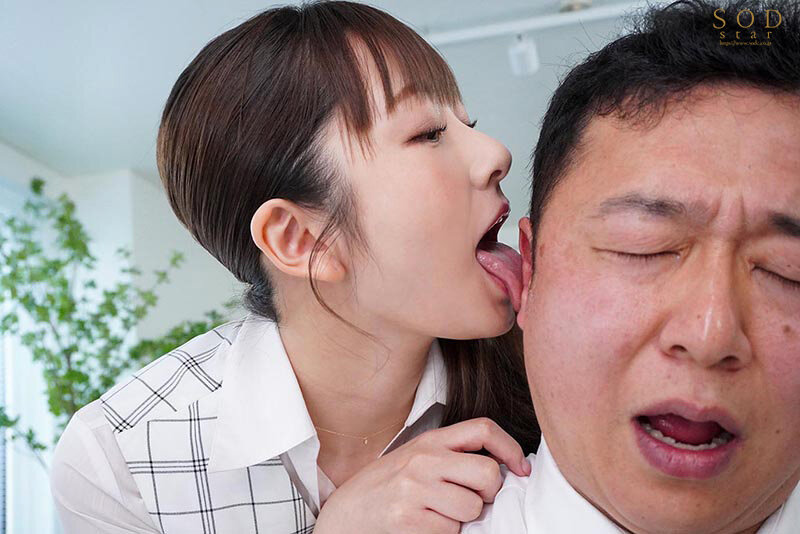 『フェラだけなら何回射精しても浮気にならないでしょ？』 ギリギリNTR未満で追撃フェラチオが大好き！ チンしゃぶリスクジャンキー小悪魔痴女！！ 青空ひかり - サンプル画像 - 7