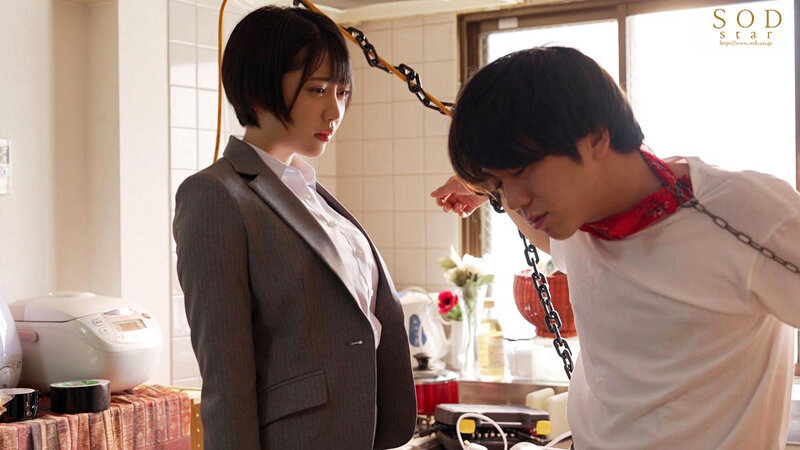 中学のときに好きだった男が強×わいせつ罪で指名手配されていました。私は彼を自宅で匿うことにしました。 レ×プ魔と同棲 夏目響 - サンプル画像 - 13