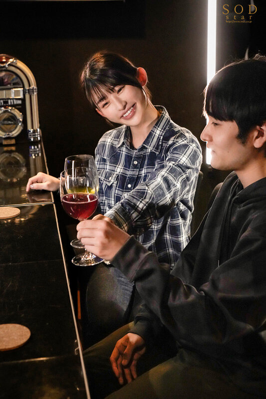 隠れエロボディの牛丼チェーン店で働くパート主婦が学生バイトと避妊具なしでネチョベロ不倫中出し 宮島めい - サンプル画像 - 5