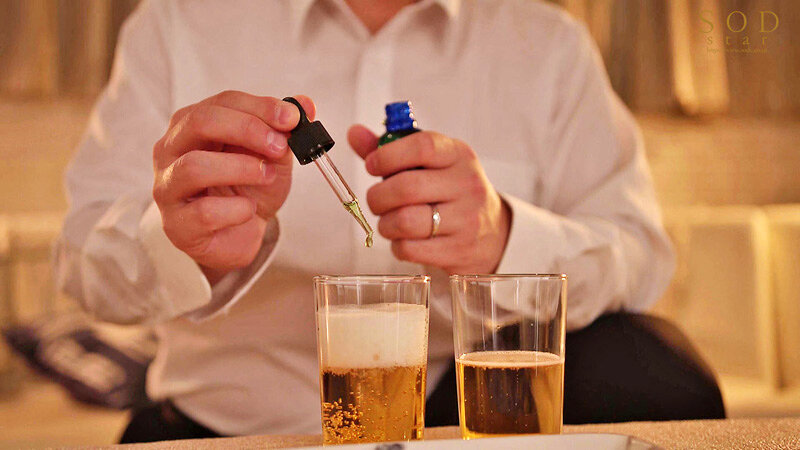 キメセク相部屋NTR 大嫌いで最低最悪な絶倫元カレに…媚薬を飲まされ…×××。 小倉由菜 - サンプル画像 - 4