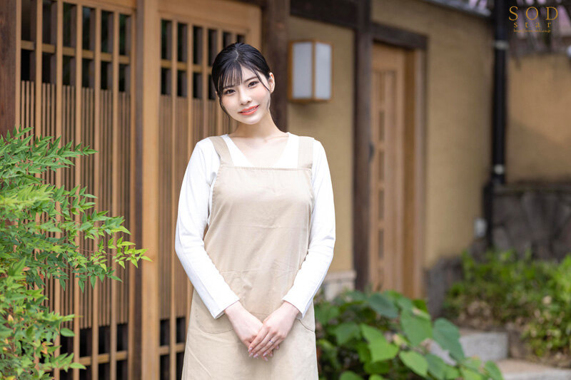 民泊を営む美人妻が宿泊客に欲求不満を挑発されて NTR セックス。やみつきになって旦那に隠れてヤりまくった3泊4日 神木麗 - サンプル画像 - 2