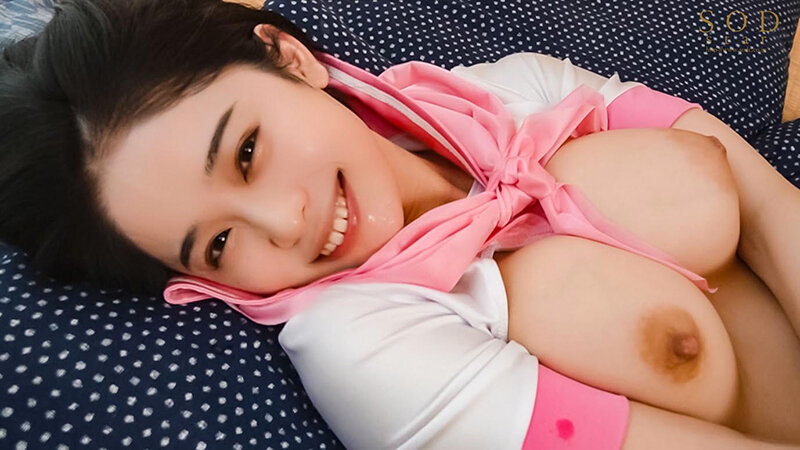 学園祭でMINAMOがえっちすぎるほぼ全裸コスプレでお店は大行列!大繁盛!逆バニー・逆スク水・逆制服・逆チアガールで誘惑! - サンプル画像 - 16