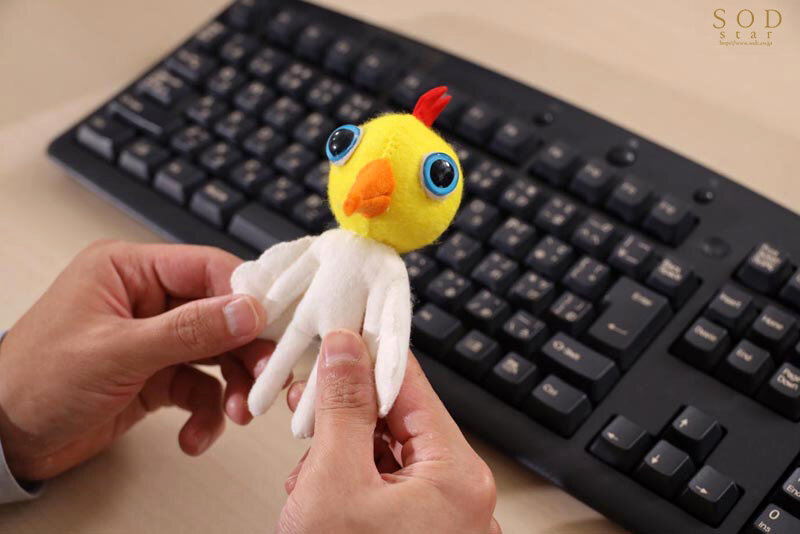 都会から転勤してきた高圧系女上司にパワハラされたので、俺のデカマラで黙らせ快楽の虜にしてやった 夏目響 - サンプル画像 - 11