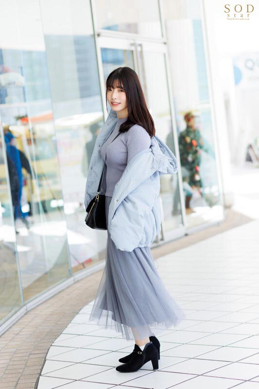 素顔のドキュメント。おじさんと2人っきり一日中ホテルにこもってじっくりセックス。 彩月七緒 - サンプル画像 - 18