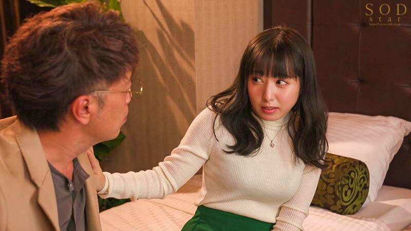 ロケ帰り相部屋NTR 大雪で帰れなくなったお天気お姉さんが陰険な中年ディレクターの粘着パワハラチ○ポで開発され続けた一晩。矢埜愛茉 - サンプル画像 - 5