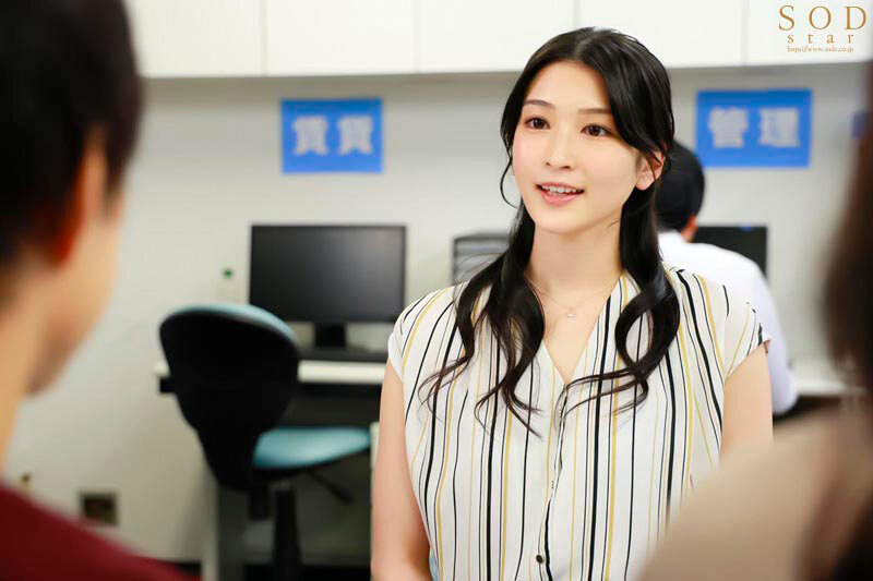 同棲するため物件を内見にきたカップルの彼氏を寝取って生ハメ中出しさせる淫乱美脚な不動産レディ 本庄鈴 - サンプル画像 - 3