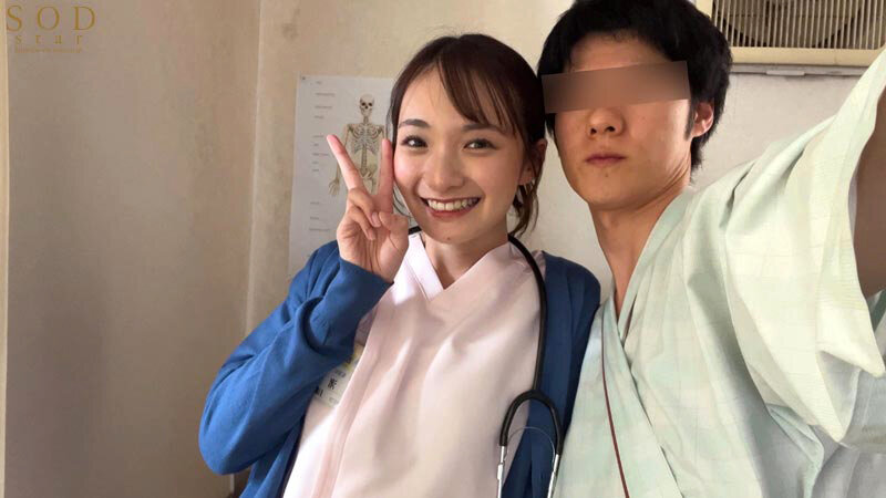 検査入院のため訪れたクリニックで偶然再会した元カノナースと、夜勤中こっそりいたるところで生フェラ＆ベロチューしまくった。 渚恋生 - サンプル画像 - 16
