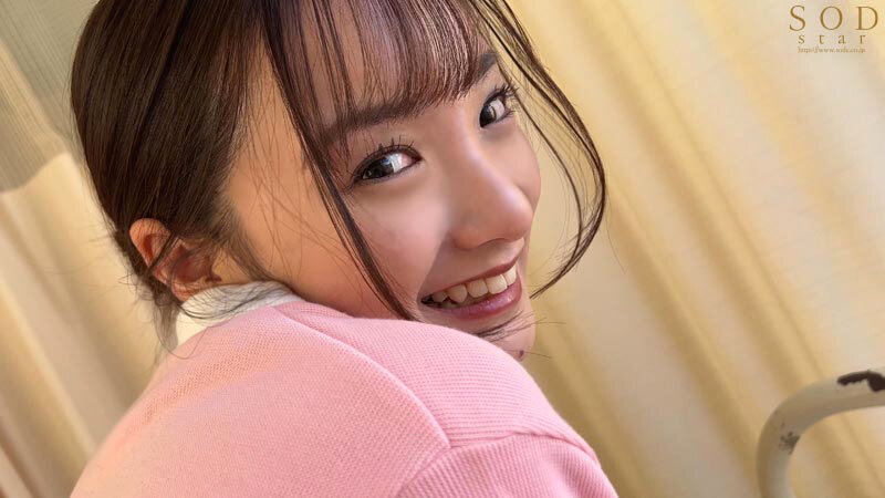 検査入院のため訪れたクリニックで偶然再会した元カノナースと、夜勤中こっそりいたるところで生フェラ＆ベロチューしまくった。 渚恋生 - サンプル画像 - 2