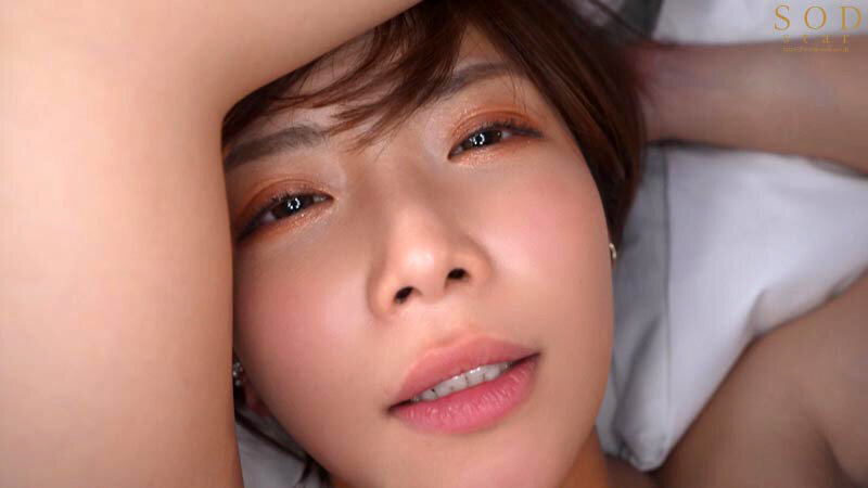 「好きになっちゃダメなのに…。」10歳年下の大学生と日帰り不倫ハメ撮りデート 紗倉まな - サンプル画像 - 19