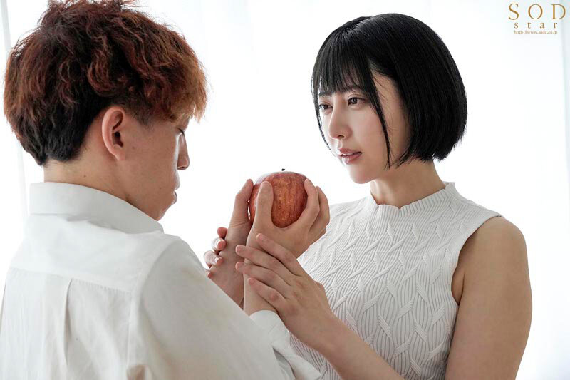 「女性の身体ってこうなってるんだよ？」ミステリアスな美術講師と密なデッサンレッスン 夏目響 - サンプル画像 - 2
