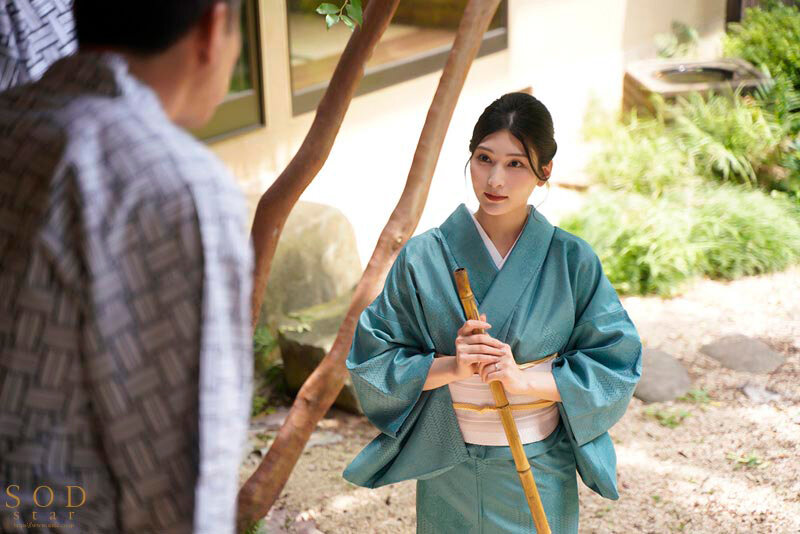 体を張ったおもてなしで経営難を立て直す温泉若女将 コンパニオンは私一人ですが晩酌でも宴会遊びでも中出し接待でも何でもご要望ください。ただしお代はきっちりいただきます… 本庄鈴 - サンプル画像 - 15