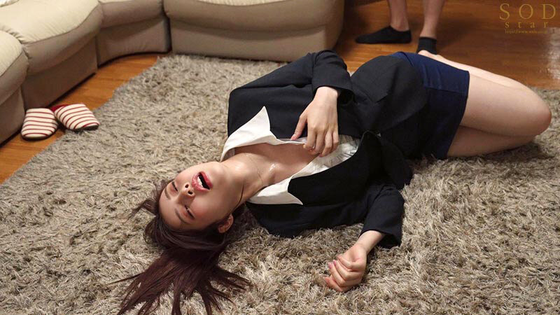 我が家の王様にキメセク・リベンジ 常に上から目線の偉そうな姉に復讐のつもりで100倍濃縮された性欲増強剤を与えたら、ガンギマリ雑魚マ×コ堕ちし、弟ながら勃起した。神木麗 - サンプル画像 - 6