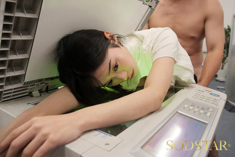 時間停止REC 超人気インフルエンサーがホームレスのキモおじにされていたSEXの一部始終 MINAMO - サンプル画像 - 12