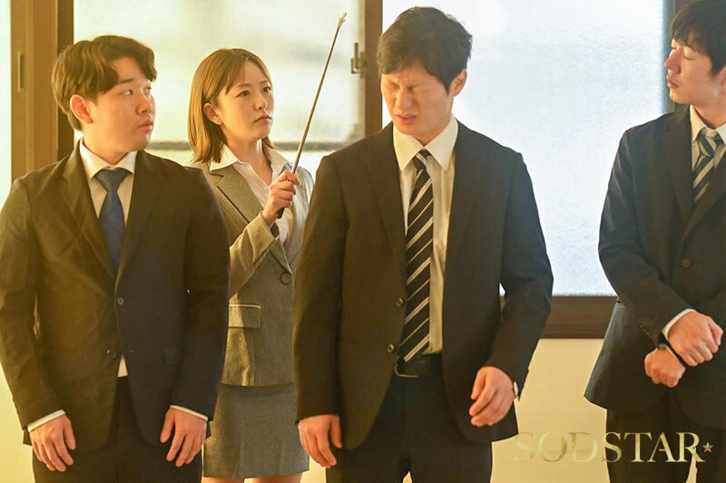 串刺し中出し乱交 引率担当で行った研修合宿で生意気な新入社員たちに恨まれ…常に上下穴封鎖されて膣内射精に身悶える美脚人事部OL 青空ひかり - サンプル画像 - 4