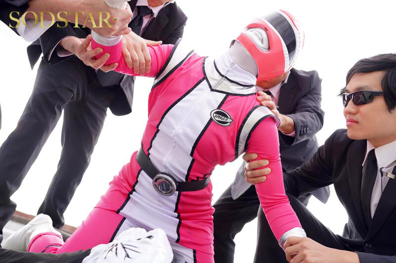 【特典版】【機密情報File】ピンクレンジャー戦闘後の解放SEX 闘争本能の余韻で戦い後の性欲は極限まで高まり絶倫になっていた MINAMO - サンプル画像 - 4