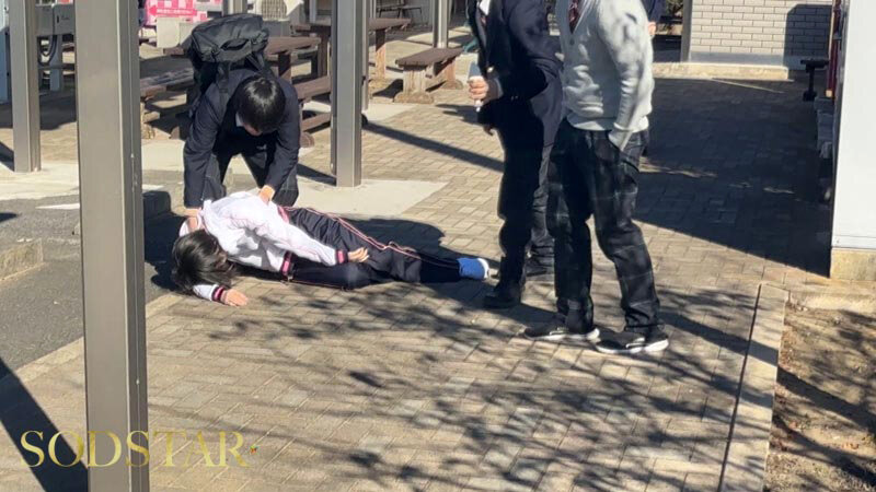 えwww修学旅行中、ボーイッシュな新人担任教師に憑依したったww 実は超敏感ムッツリ体質だった事が発覚www 俺（先生）のカラダを使って消灯後男子連中とエロいことしまくった大絶頂おふざけ記録。 柴崎はる - サンプル画像 - 6