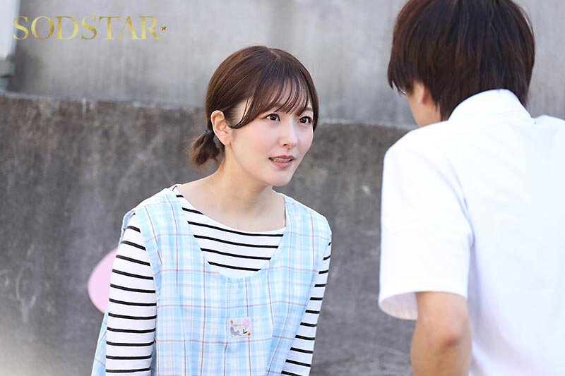 息子が通う保育園の美人先生と妻子が実家に帰省中に自宅密会をして1週間ヤリまくった自宅密会で絶倫不倫セックス 青空ひかり - サンプル画像 - 4