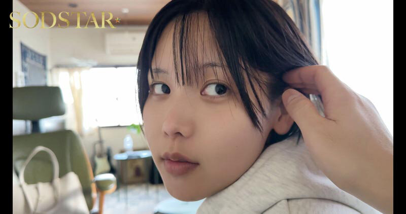 「3日間すっぴんで過ごす彼女と休日4SEX」付き合って1ヵ月の僕らは仕事終わりの金曜日に僕の家の最寄り駅で待ち合わせをして、初めてお泊りをした。翌日彼女は帰る予定だったけど、まだずっとそばにいたくて、週末はずっと僕の家でSEXをしていた。そんな何の変哲… 柴崎はる - サンプル画像 - 8