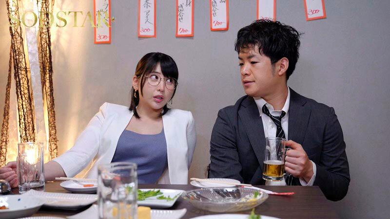 クールな外見で常にしごできオーラを放っている夏目部長 いざ下についてみるとポンコツ判明 仕事はぜんぶボクに丸投げだけど 残業後は飲みに連れてってくれ自宅で生マンまでさせてくれる とっても優しいクーデレ女上司 夏目響 - サンプル画像 - 3