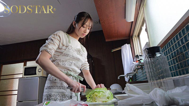 現役工場女子が一日寮母！SODSTAR天音かんなに工場社宅でお世話させてくださいっ！出勤前帰宅後にヌキヌキっ！ストレス発散5名10発 - サンプル画像 - 3