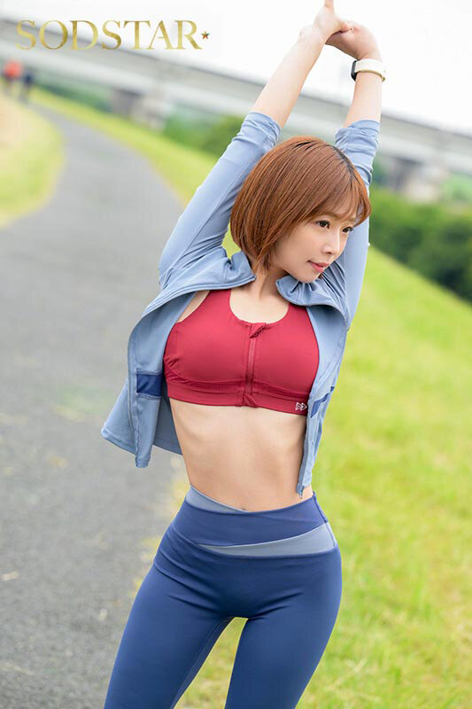 ランニング終わりのプリ尻スレンダーS級モデル美女を追跡して、バレずに自宅に押し入り汗だく潜入性交で濃密キメセク。 紗倉まな - サンプル画像 - 2