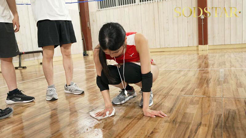 【合宿輪●テロ】冷めた目つきで指導するパワハラ美人顧問を性処理係にして徹底的に理解らせたwww 本庄鈴 - サンプル画像 - 15