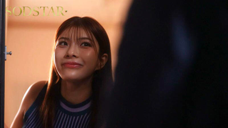 閉店後の棚卸しで終電を逃した俺はバイトの子の家に泊まることに 頑なにすっぴんを拒む姿が可愛くて火が付いたが逆に絶倫腰フリマシーンと化した彼女に朝までしぼり取られた 神木麗 - サンプル画像 - 4