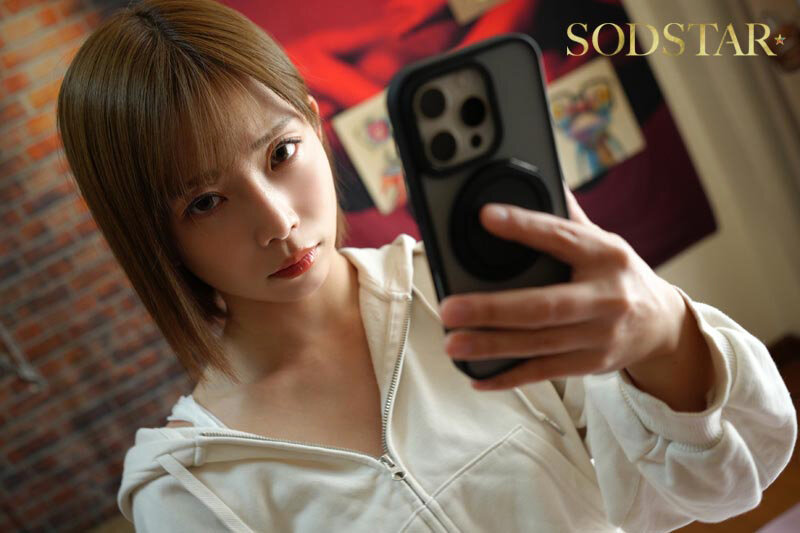 「私以外で勃起したら許さないよ？」やっと付き合えたのに…逆禁欲同棲って！？束縛カノジョと早漏カレシの過激チ○ポ観察ダイアリー 紗倉まな - サンプル画像 - 5