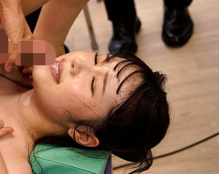 羞恥！教員採用試験を合格した新任女教師医師も看護師も男の病院で男性教諭と一緒に着任前健康診断を受けさせられる2021 - サンプル画像 - 18