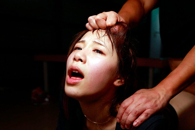 ネズミ講式非道の連鎖！下校中のお嬢様学校の女子○生！巻き添えレ●プ！2 「自分だけ不幸だと明日から学校行けないよね？嫌いな子をもっと酷い目に合わせちゃいなよ？」と、表面上は仲良しだけど、心の底ではクソ嫌いな‘自称親友’を呼び出させ首絞め！鬼イラマ！イカせ… - サンプル画像 - 9